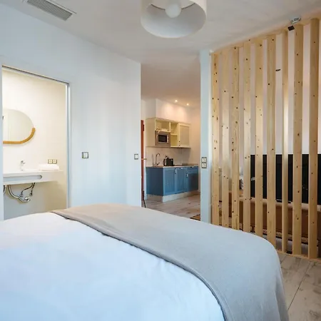 El Escondite De Triana Apartahotel Sevilla