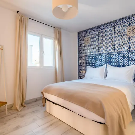Apartahotel El Escondite De Triana