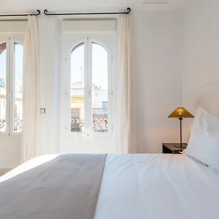 Apartahotel El Escondite De Triana Sevilla
