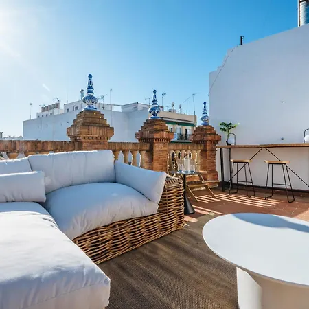 Apartahotel El Escondite De Triana
